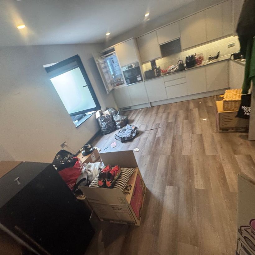 End of tenancy flat before cleaning