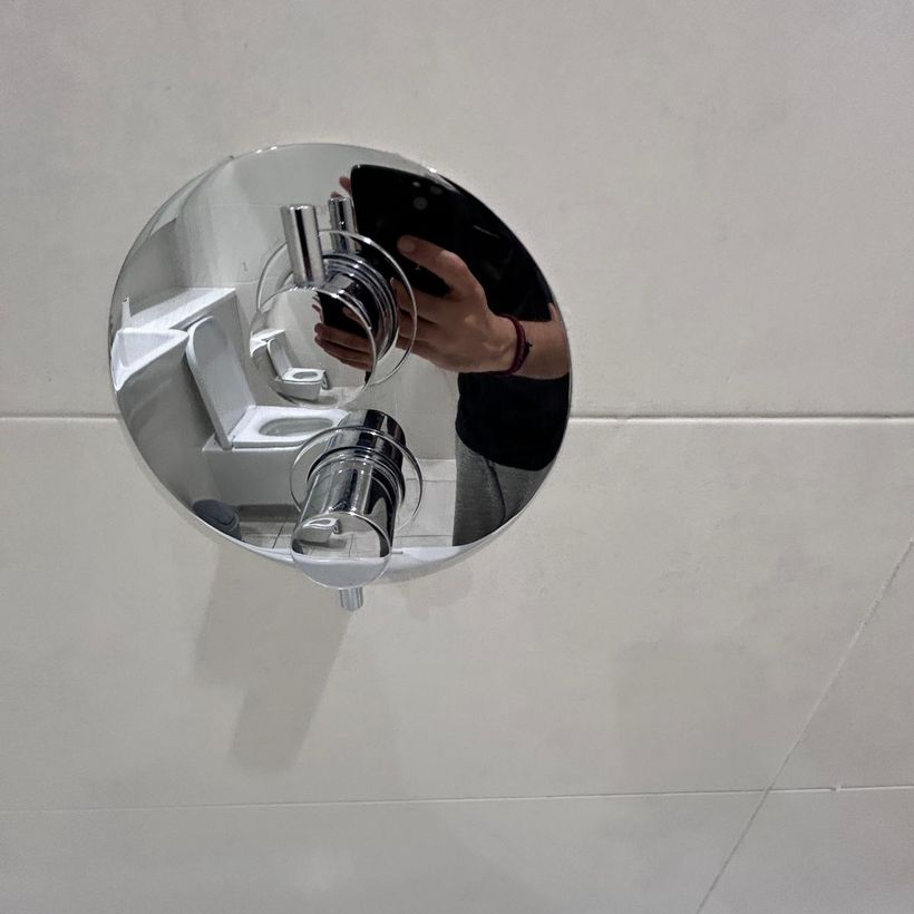 Shower controls after a GP Pro clean