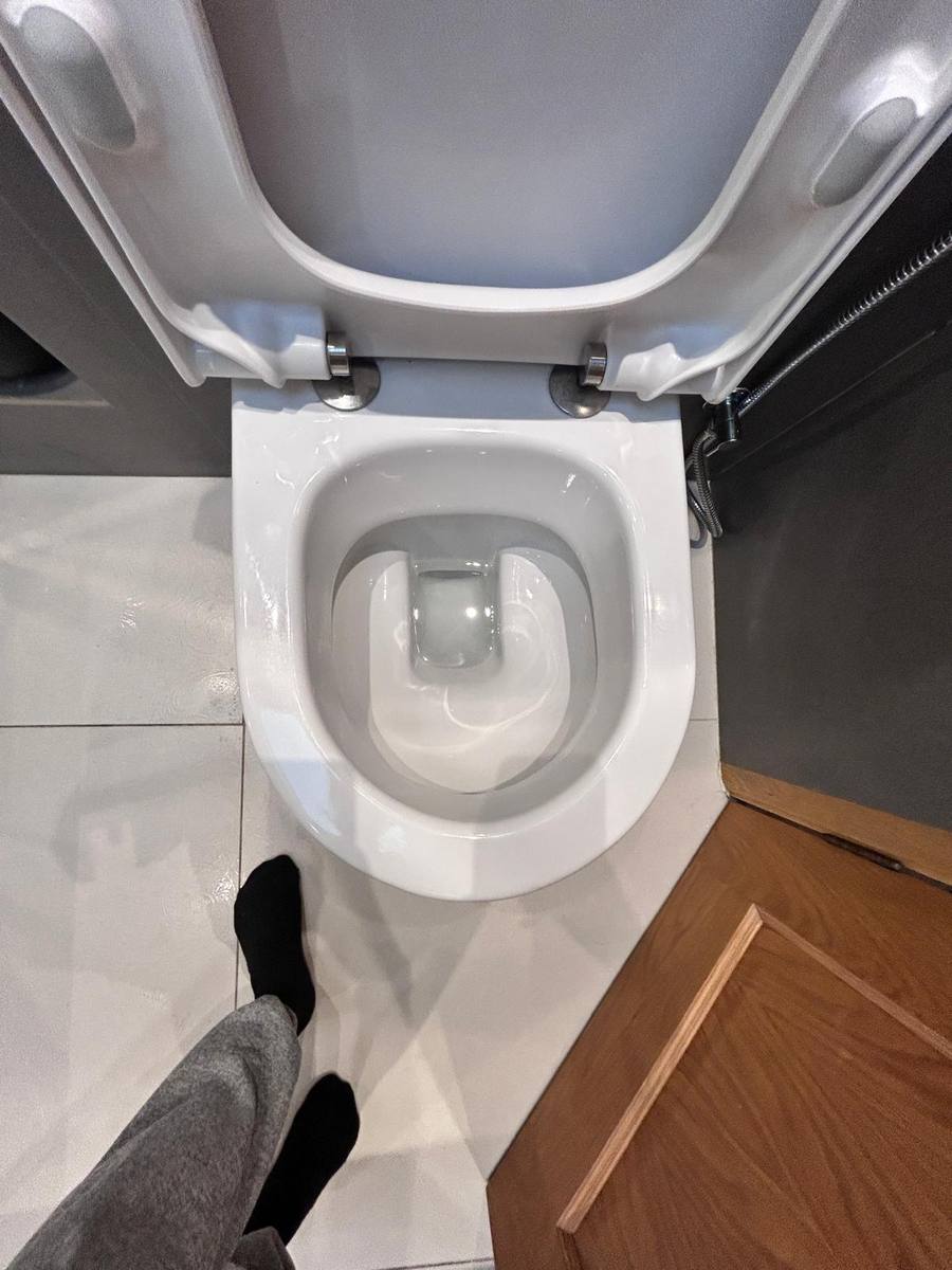 Toilet after a GPPRO clean